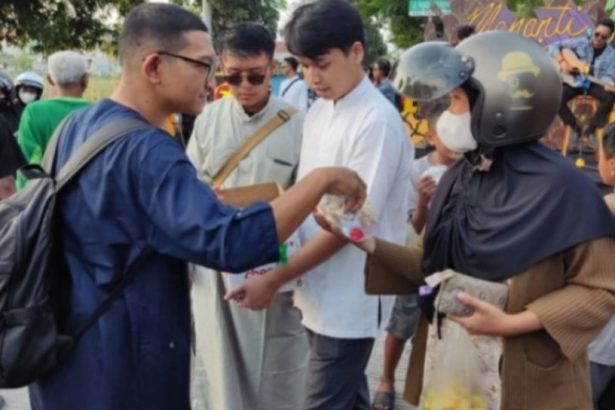 Berbagi di bulan Puasa