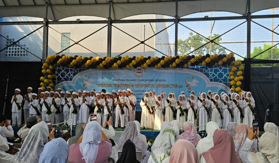 Wisuda Tahfiz SD Islam Raudhah BSD