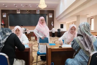 sekolah swasta gratis