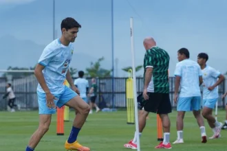 Tunda Laga Persib