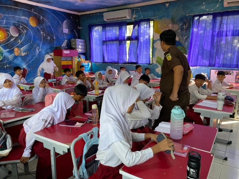 program jaksa masuk sekolah